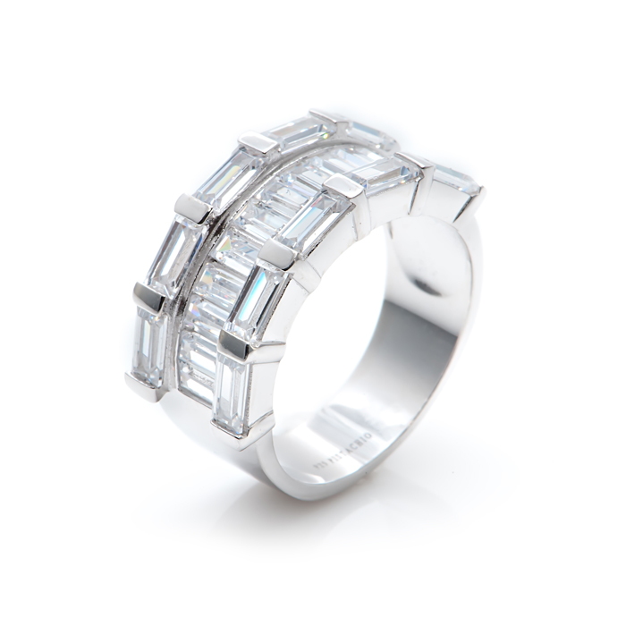 Серебряное кольцо r903603