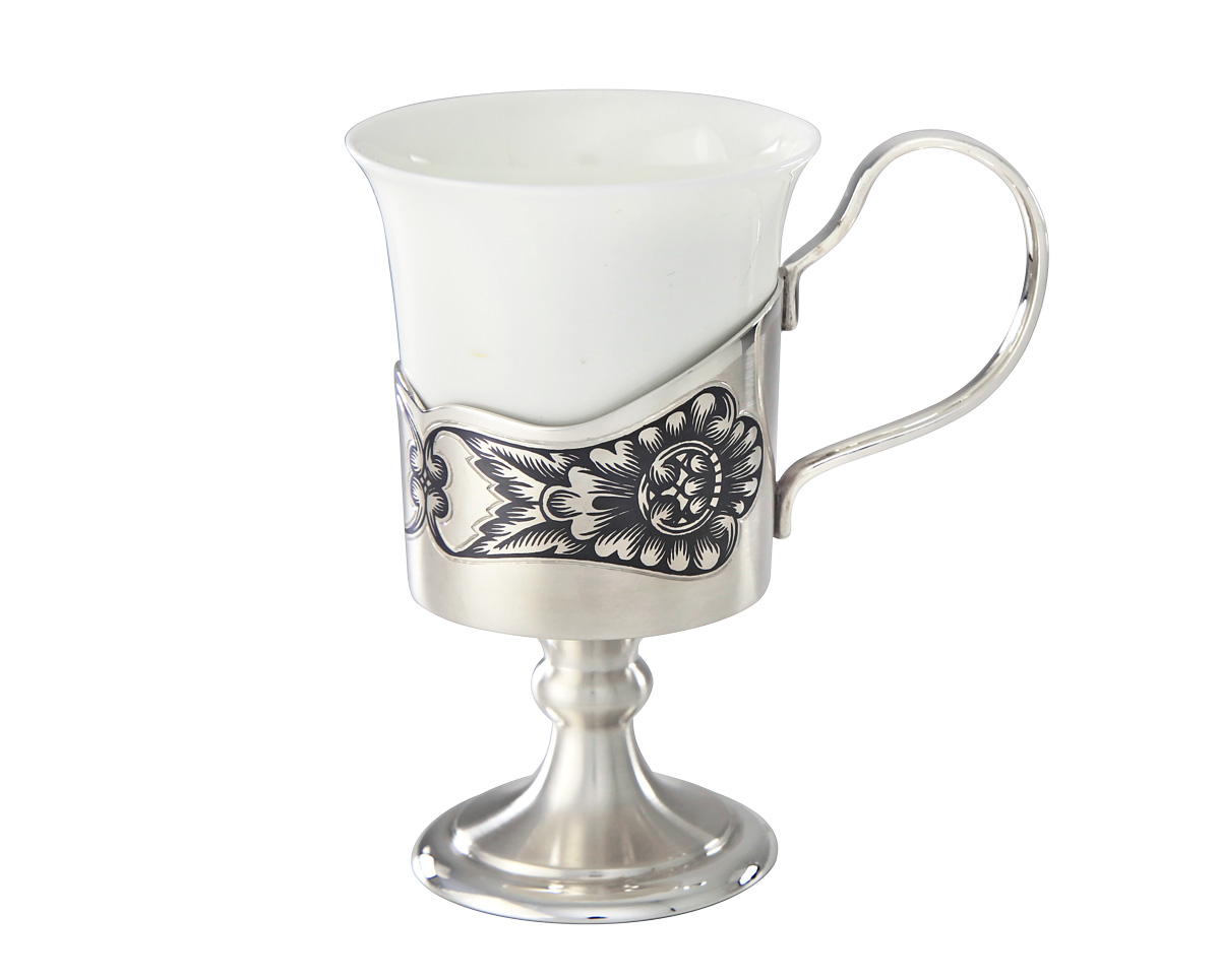 Чашка кофейная из серебра Северная чернь 40080079А06 с фарфором 40080079А06 с фарфором