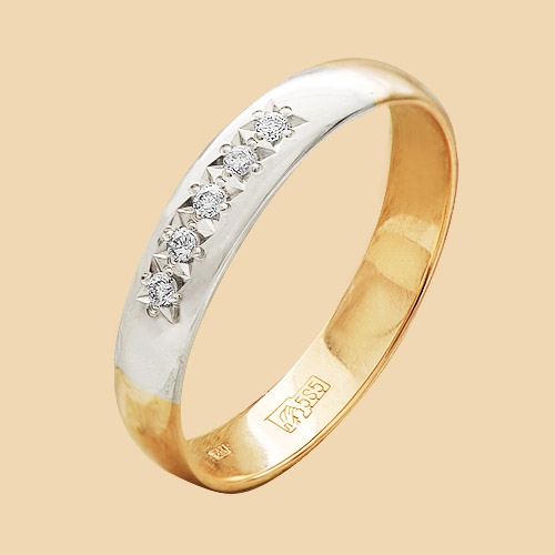 Обручальное кольцо из золота с бриллиантом 14-110