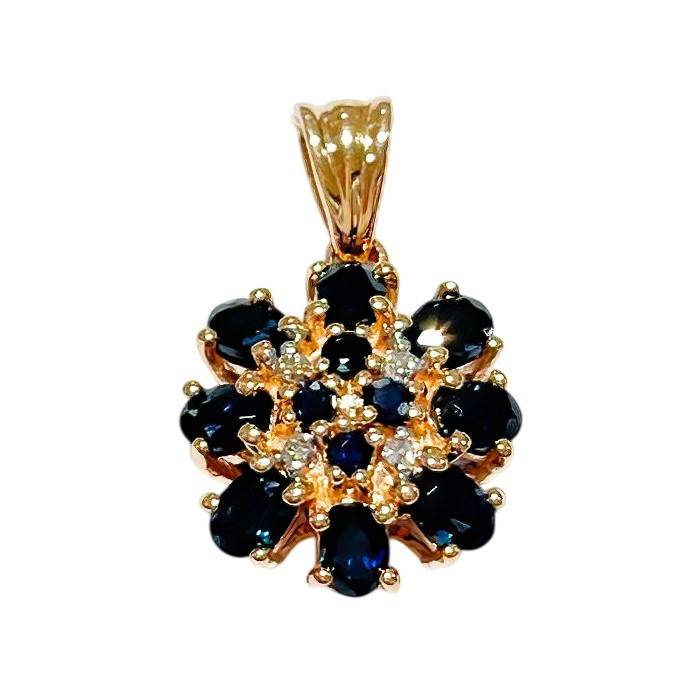 Подвес из золота с бриллиантом и с сапфиром Клондайк с555013кс Подвес из золота с бриллиантом и с сапфиром Клондайк с555013кс с555013кс